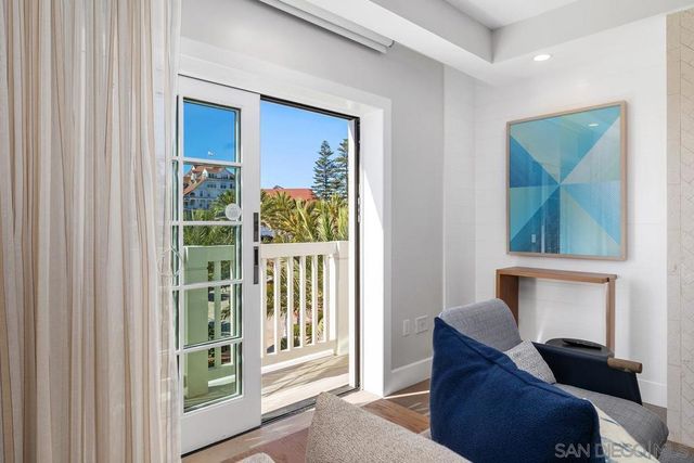 1500 Orange Ave 74, Coronado, CA 92118