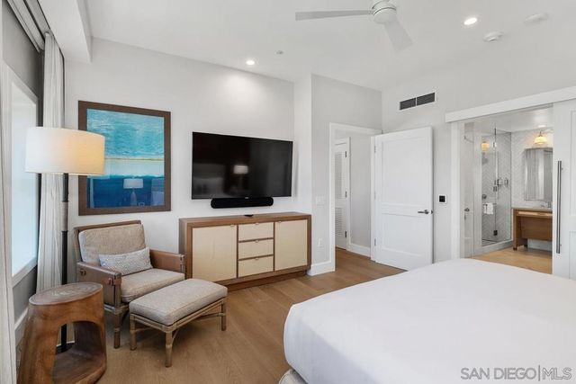 1500 Orange Ave 74, Coronado, CA 92118