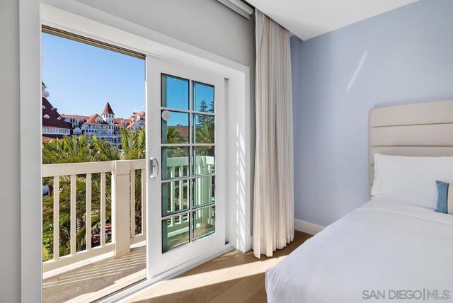 1500 Orange Ave 74, Coronado, CA 92118