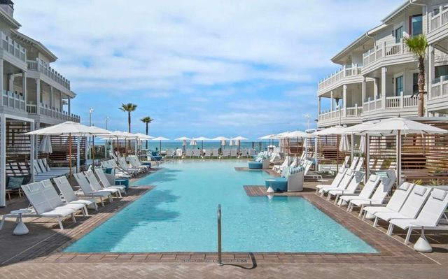 1500 Orange Ave 74, Coronado, CA 92118