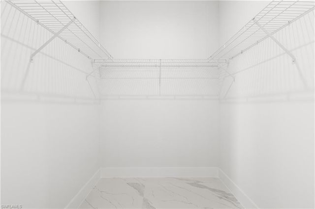 2664 43rd AVE NE, Naples, FL 34120