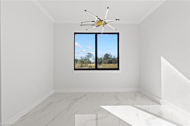 2664 43rd AVE NE, Naples, FL 34120