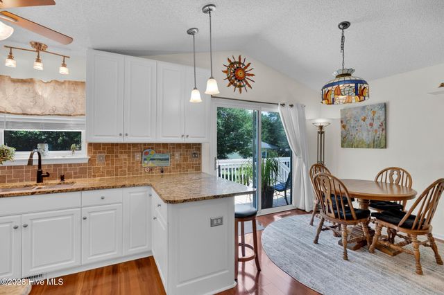 112 SW 13th Street, Oak Island, NC 28465