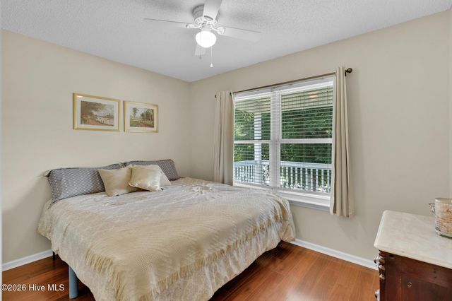 112 SW 13th Street, Oak Island, NC 28465