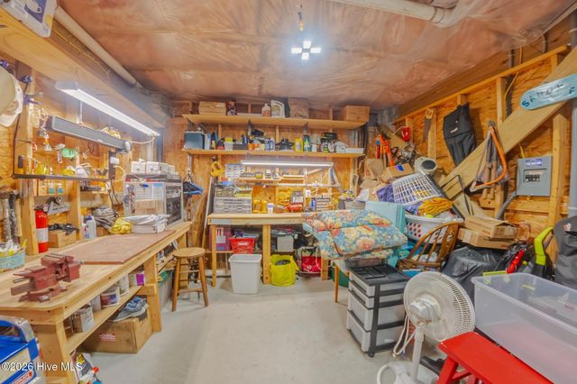 112 SW 13th Street, Oak Island, NC 28465