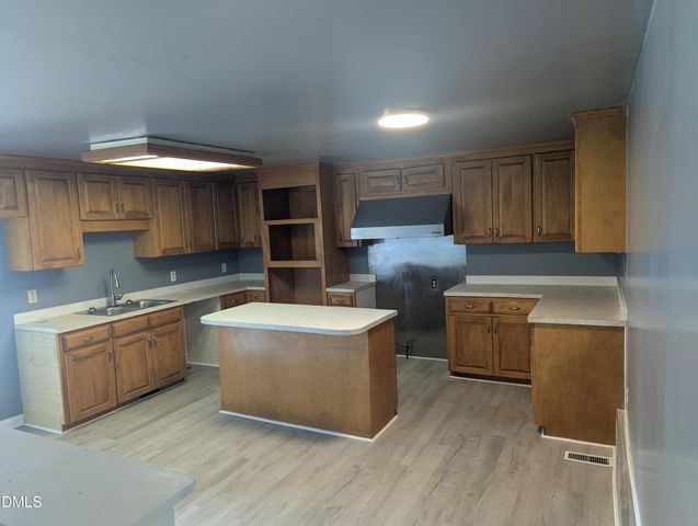 502 E Surles Street, Dunn, NC 28334