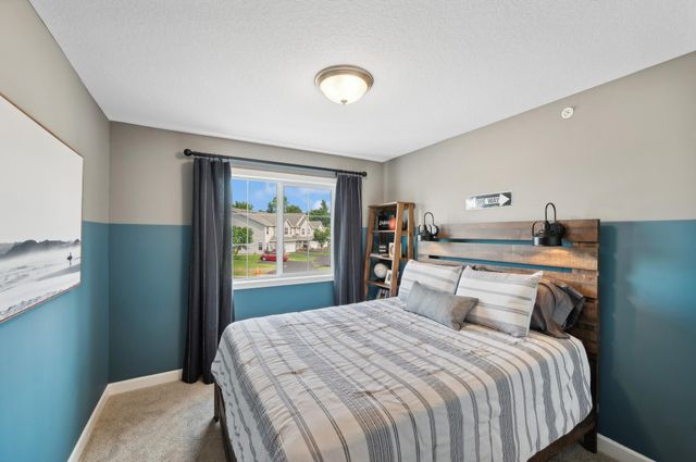 8837 Riverstone Avenue NE, Monticello, MN 55362