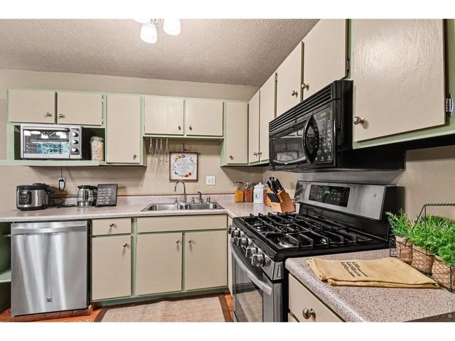 504 12th St, Gilcrest, CO 80623