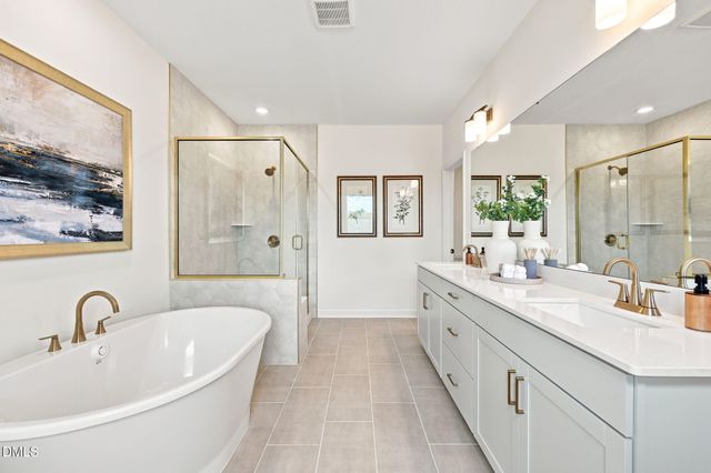 208 Gallant Pnes Drive, Holly Springs, NC 27540