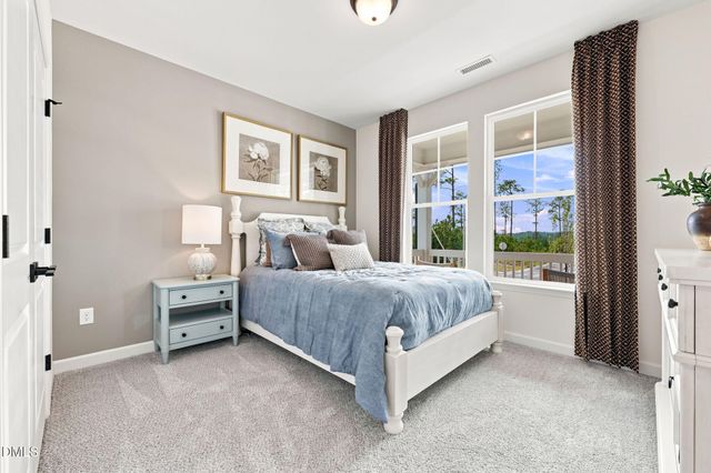 208 Gallant Pnes Drive, Holly Springs, NC 27540