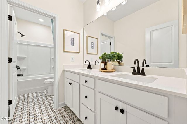208 Gallant Pnes Drive, Holly Springs, NC 27540