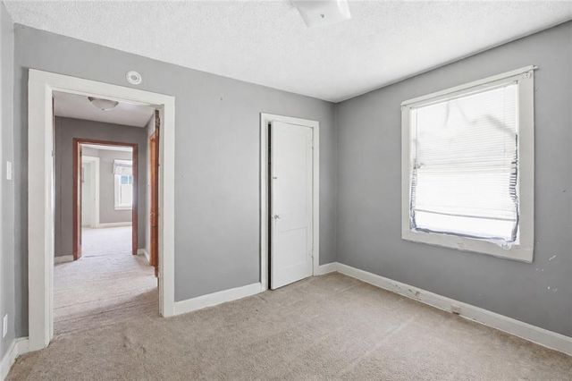 3405 STATE Avenue, Kansas City, KS 66102