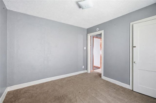 3405 STATE Avenue, Kansas City, KS 66102