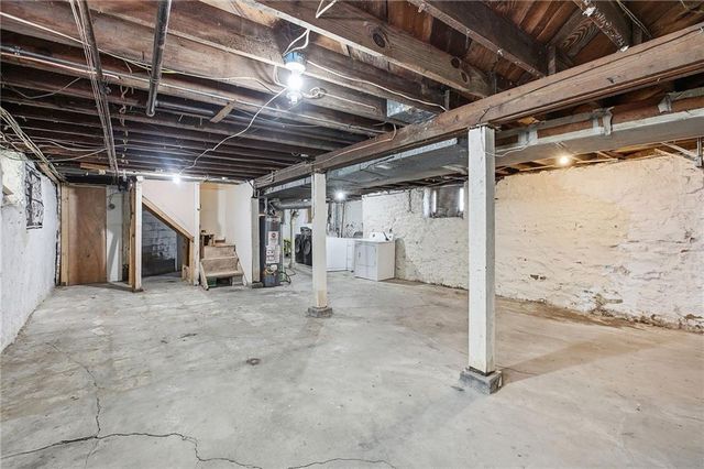 3405 STATE Avenue, Kansas City, KS 66102