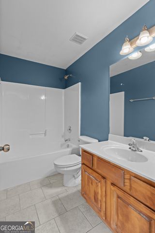 241 Otter Circle, Fayetteville, GA 30215