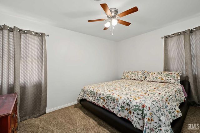 2813 Truxtun Avenue, Bakersfield, CA 93301