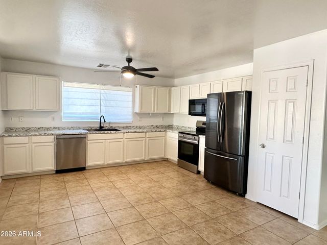 1672 E LEAF Road, San Tan Valley, AZ 85140