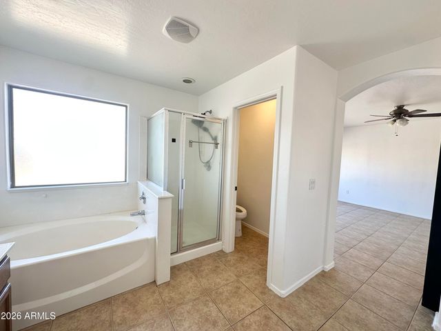 1672 E LEAF Road, San Tan Valley, AZ 85140