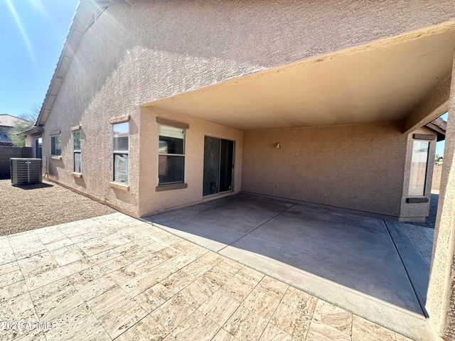1672 E LEAF Road, San Tan Valley, AZ 85140