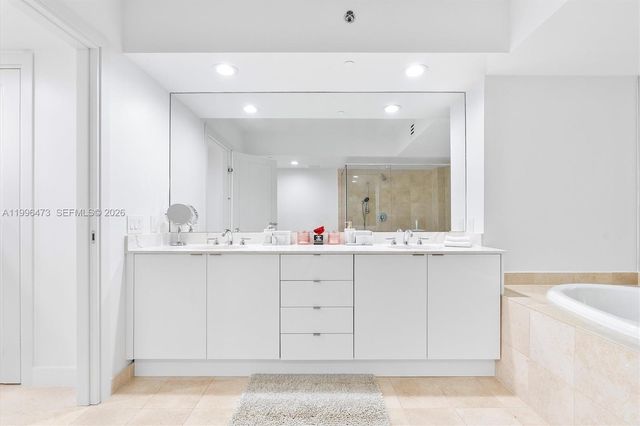 1830 S Ocean Dr 4503, Hallandale Beach, FL 33009