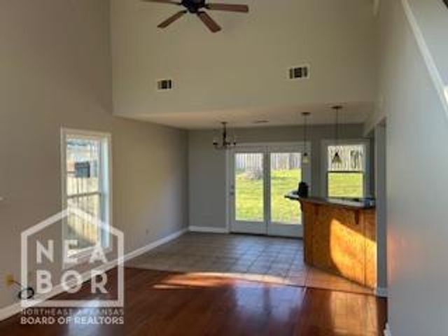 2104 Turtle Creek Road, Jonesboro, AR 72404