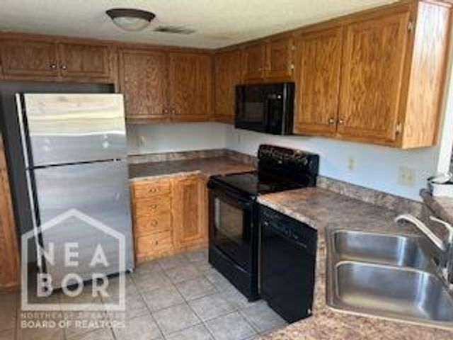 2104 Turtle Creek Road, Jonesboro, AR 72404