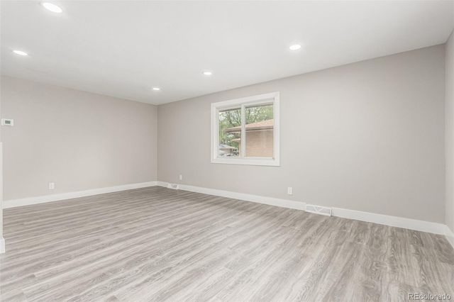 472 Jamaica Street, Aurora, CO 80010