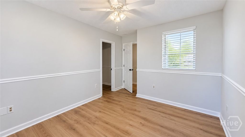 Image 16 of property listing at 124 Dearborn Drive, Richmond Hill, GA 31324