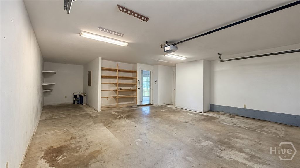 Image 25 of property listing at 124 Dearborn Drive, Richmond Hill, GA 31324