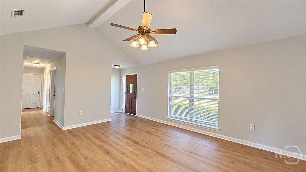 Image 4 of property listing at 124 Dearborn Drive, Richmond Hill, GA 31324