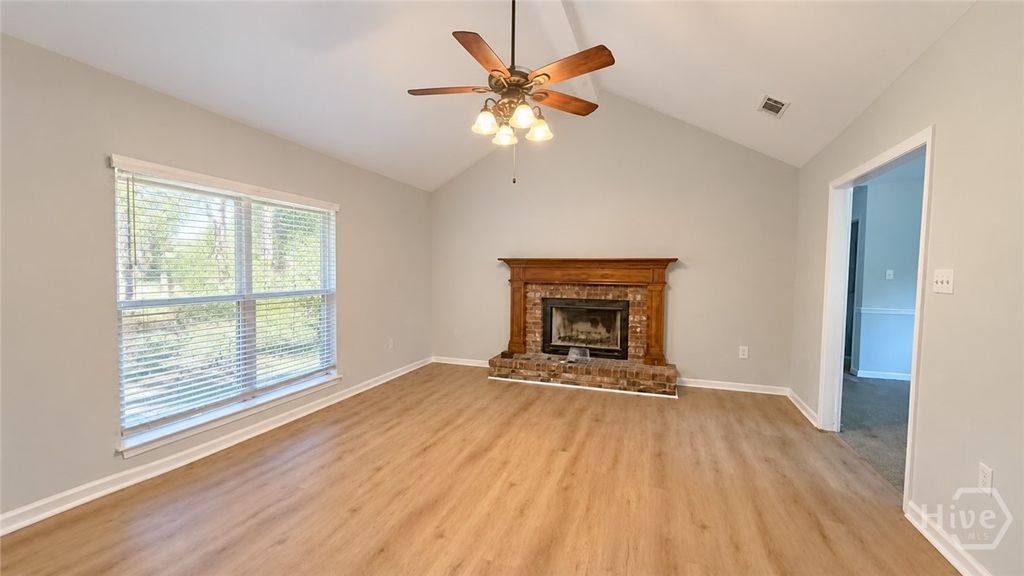 Image 5 of property listing at 124 Dearborn Drive, Richmond Hill, GA 31324