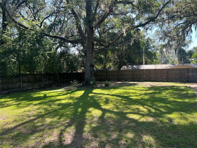 18771 NW 244TH STREET, High Springs, FL 32643