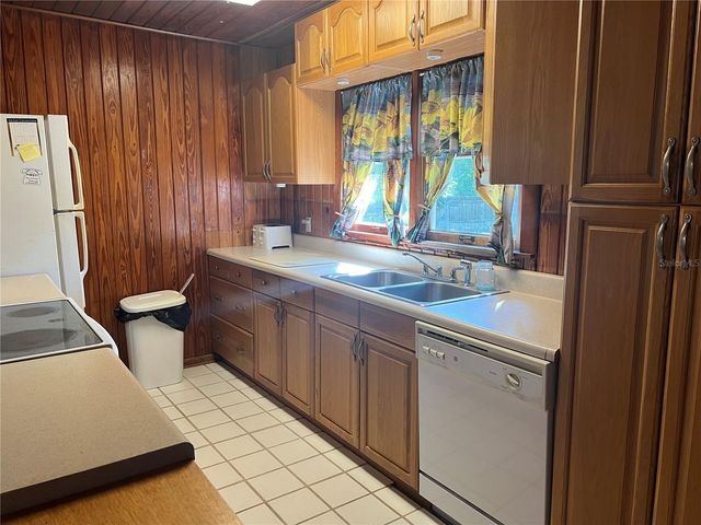 18771 NW 244TH STREET, High Springs, FL 32643