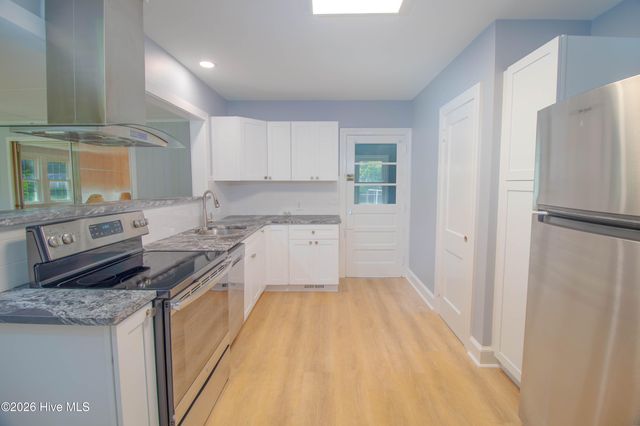 4202 Dewitt Road, Wilmington, NC 28405