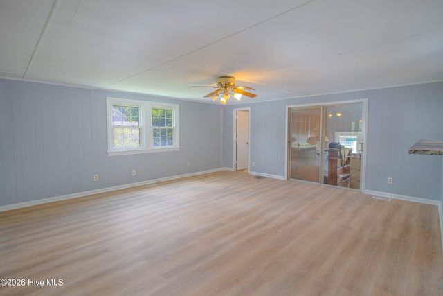 4202 Dewitt Road, Wilmington, NC 28405