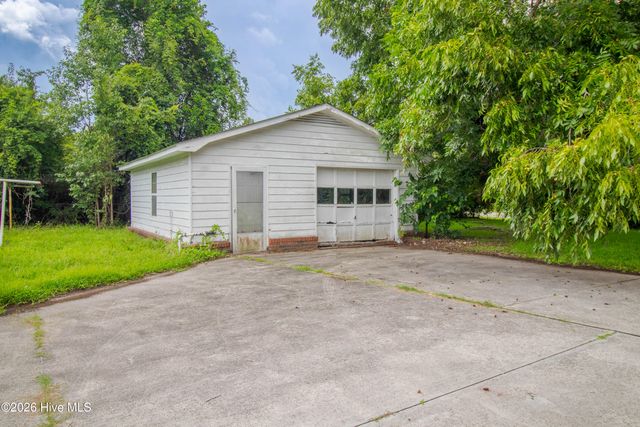 4202 Dewitt Road, Wilmington, NC 28405