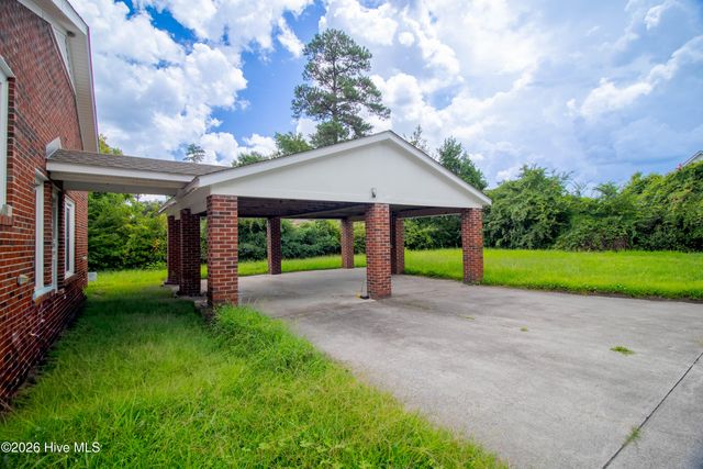 4202 Dewitt Road, Wilmington, NC 28405