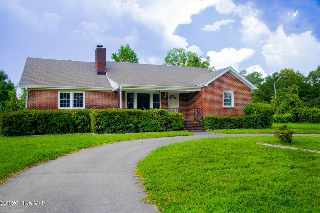 4202 Dewitt Road, Wilmington, NC 28405