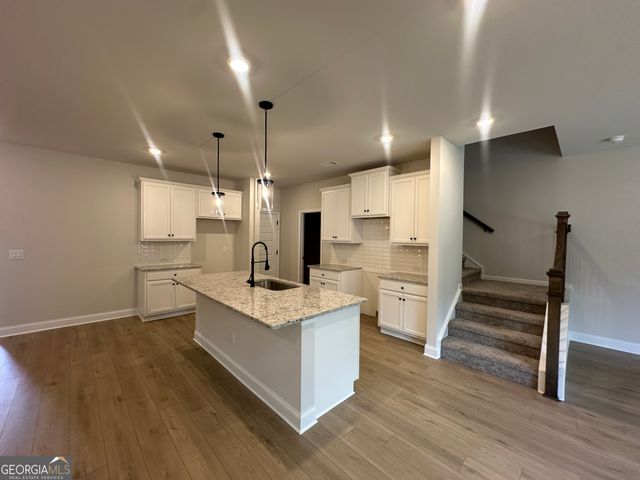 79 Avian Way 21B, Auburn, GA 30011