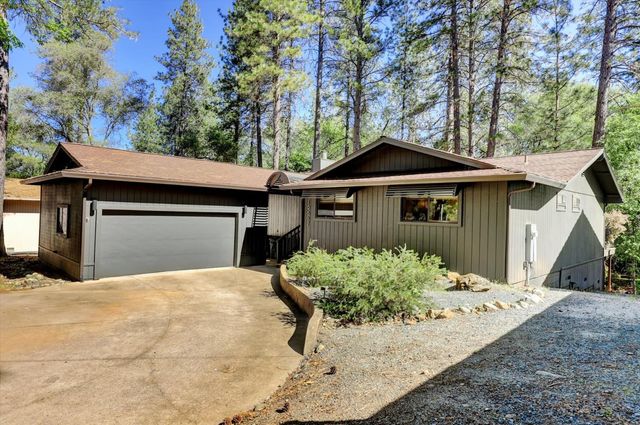 19662 Chaparral Cir, Penn Valley, CA 95946