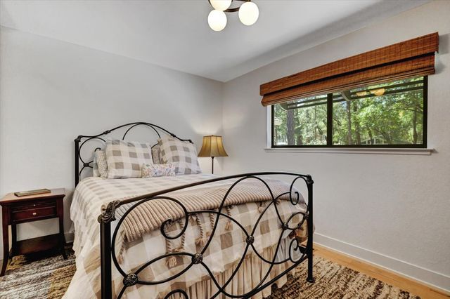 19662 Chaparral Cir, Penn Valley, CA 95946