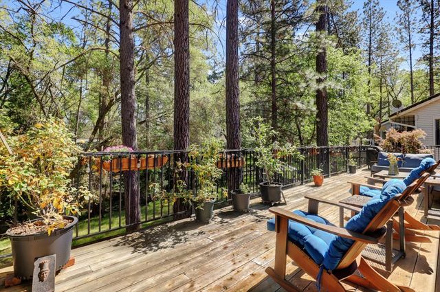 19662 Chaparral Cir, Penn Valley, CA 95946