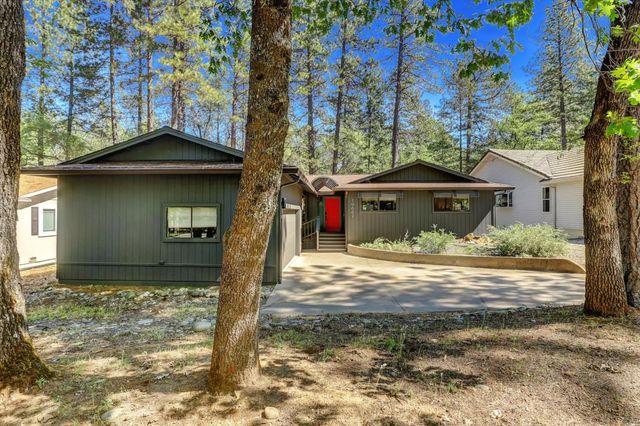 19662 Chaparral Cir, Penn Valley, CA 95946
