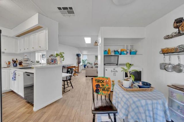 2003 Bayview Heights SPC 109, San Diego, CA 92105