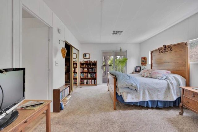 2003 Bayview Heights SPC 109, San Diego, CA 92105