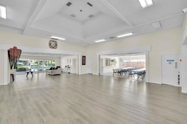 2003 Bayview Heights SPC 109, San Diego, CA 92105