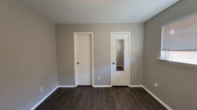 2410 Woodoak Court, Irving, TX 75060