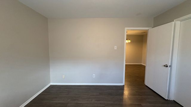 2410 Woodoak Court, Irving, TX 75060