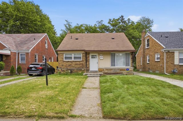 18492 Warwick Street, Detroit, MI 48219