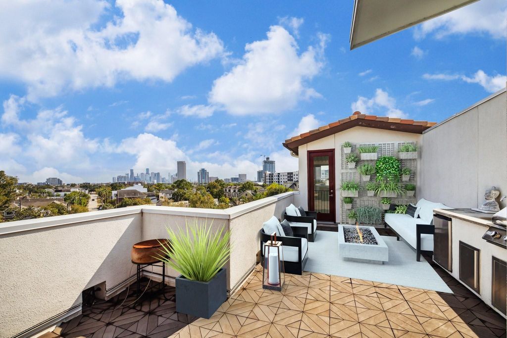 5211 Calle Cordoba Place, Houston, TX 77007